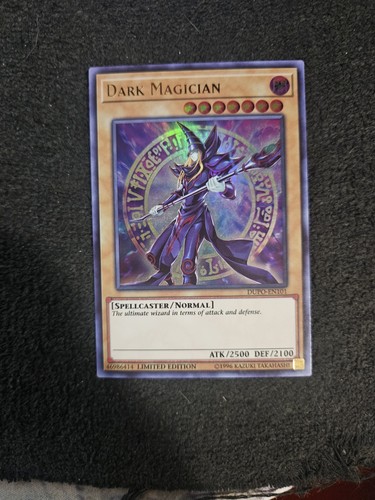 Dark magician ultra rare - magician,